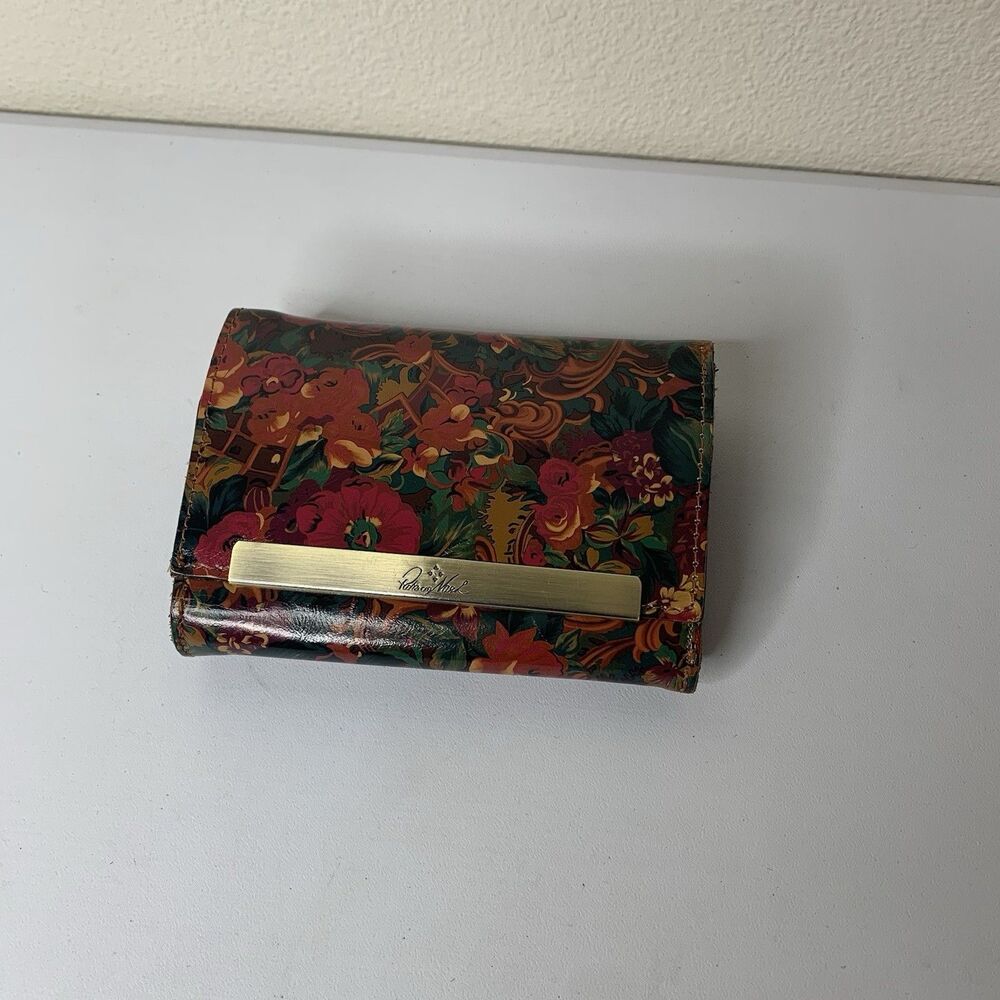Patricia Nash Cametti Floral Leather Tri-Fold Wallet Metallic Brand Plate